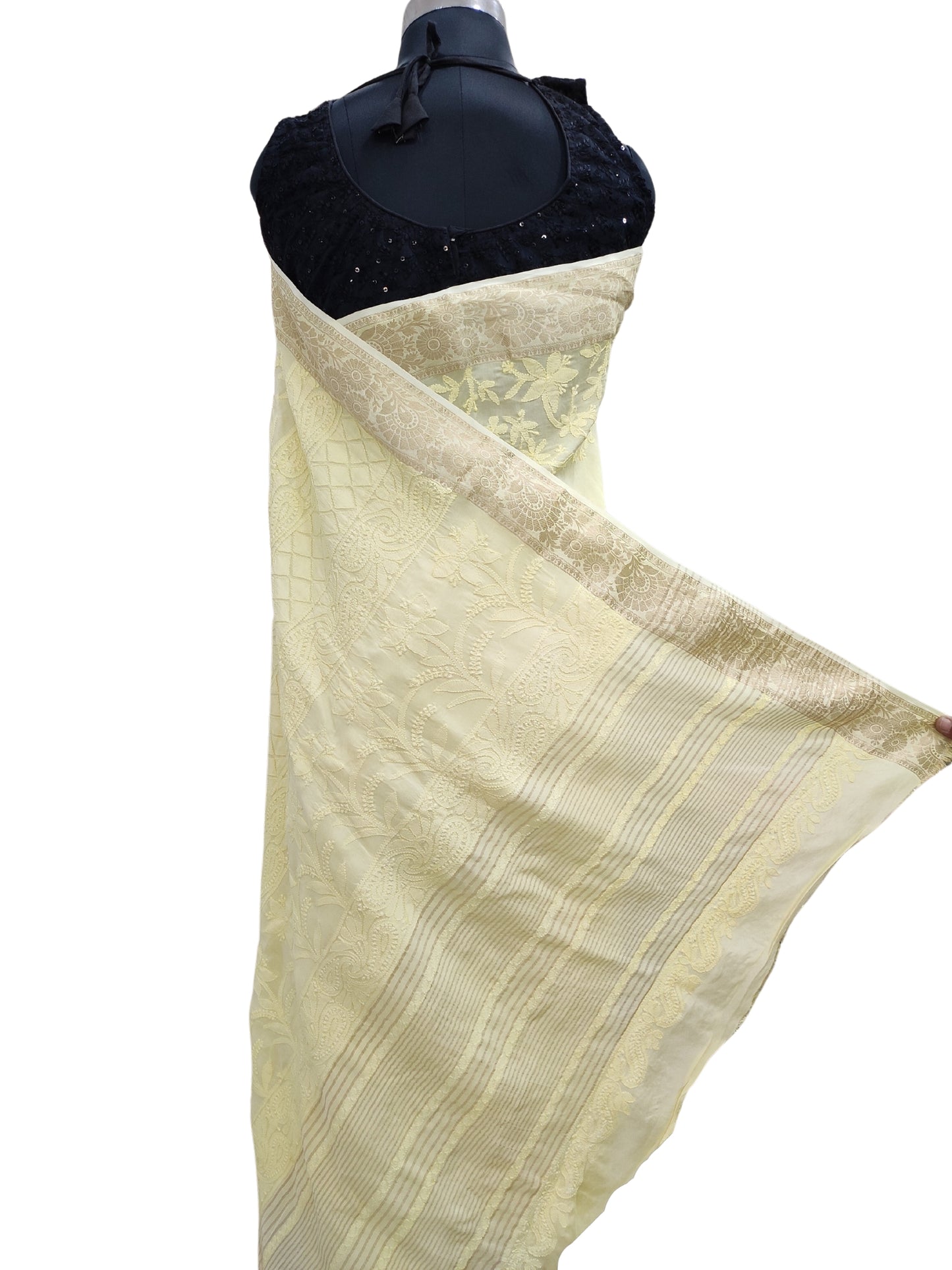 Shyamal Chikan Hand Embroidered Lemon Pure Muslin Lucknowi Chikankari Saree With Blouse Piece- S19840