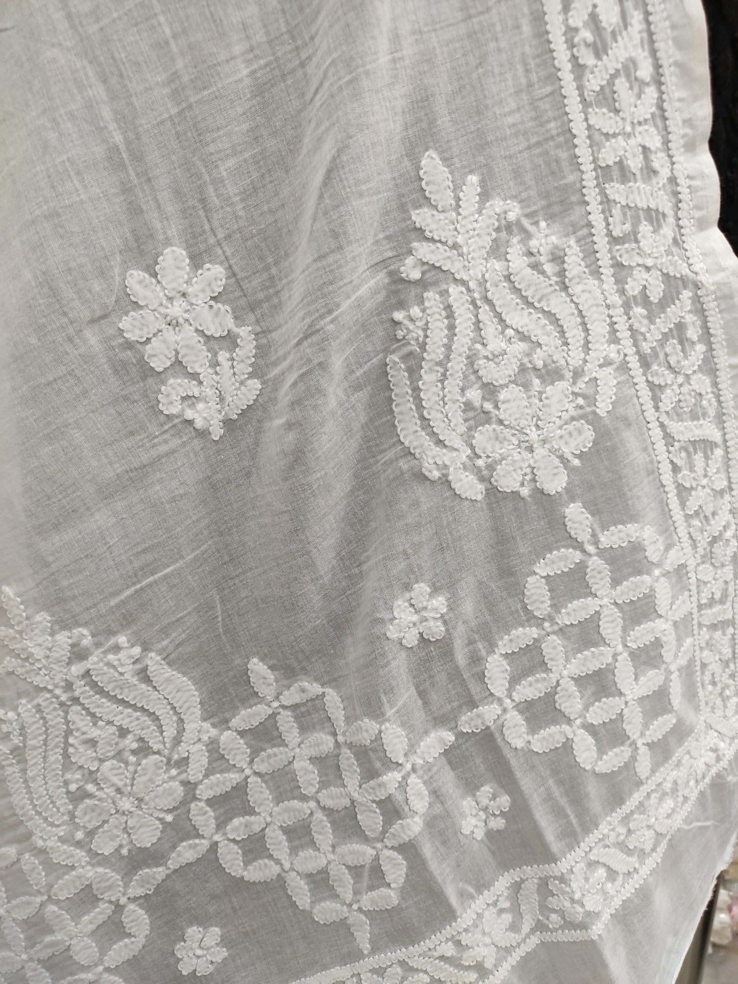 Shyamal Chikan Hand Embroidered White Malmal Cotton Lucknowi Chikankari Dupatta - S24495