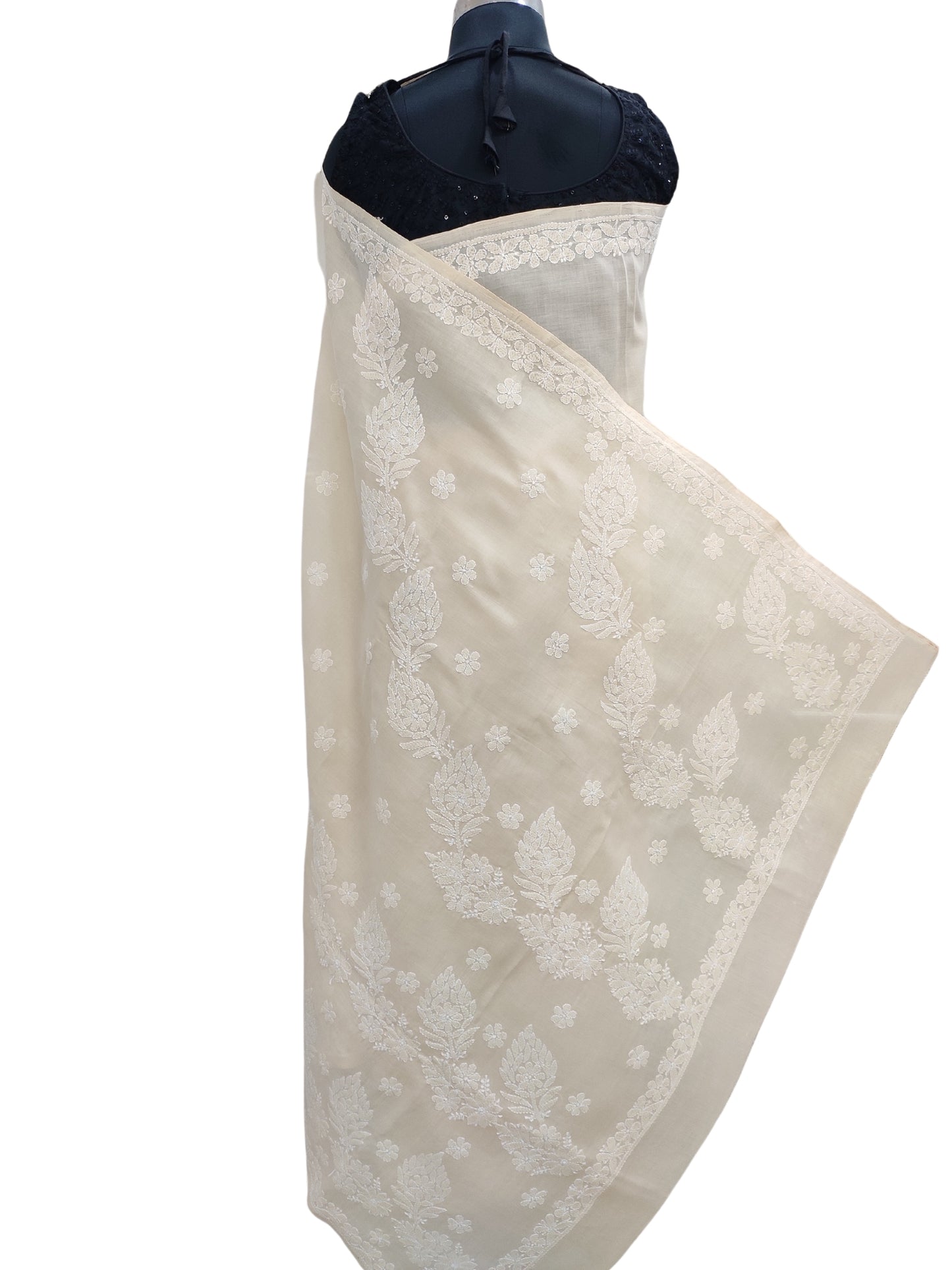 Shyamal Chikan Hand Embroidered Beige Cotton Lucknowi Chikankari Saree With Blouse Piece- S22524