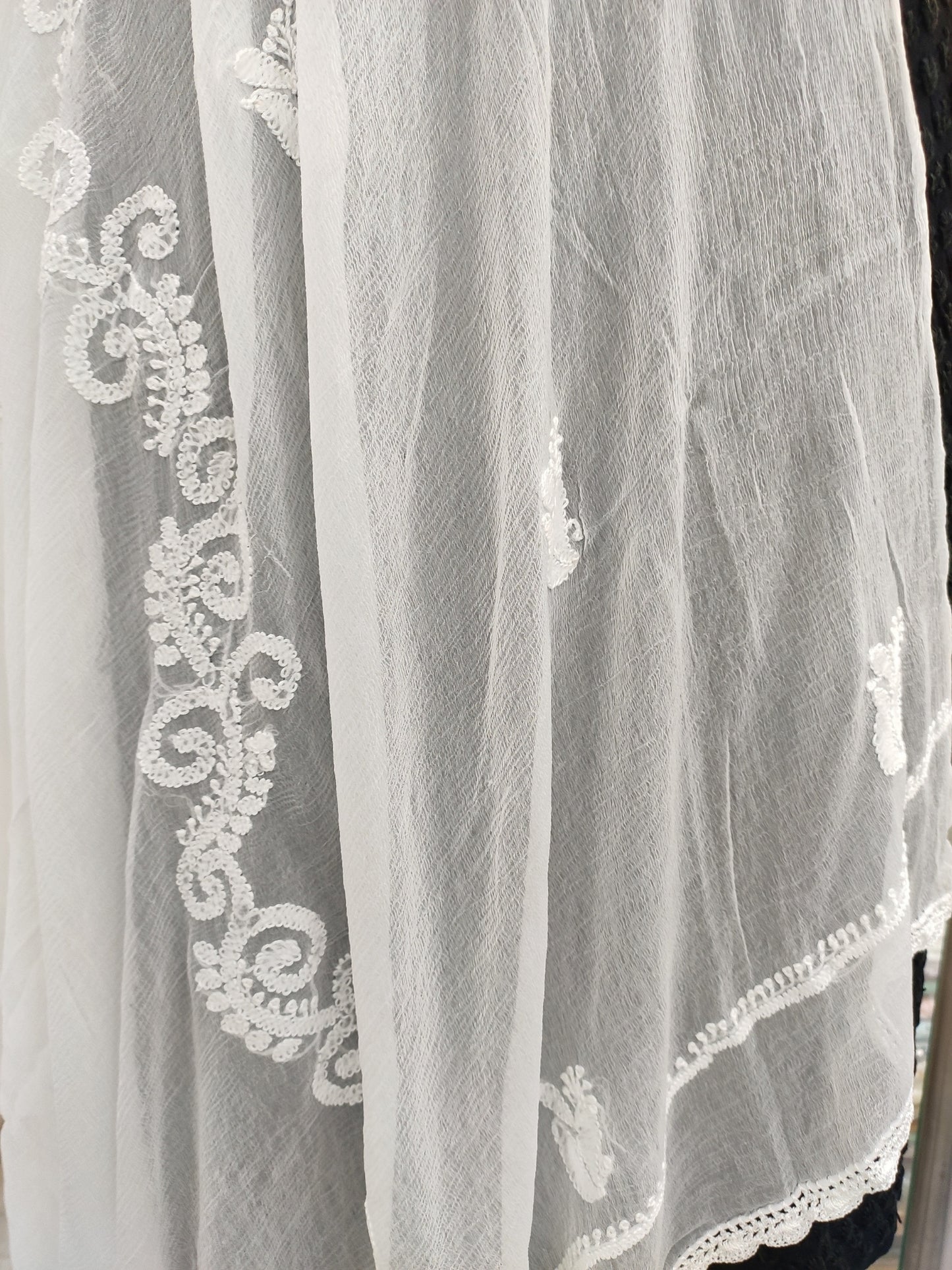 Shyamal Chikan Hand Embroidered White Pure Chiffon Lucknowi Chikankari Dupatta - 23336