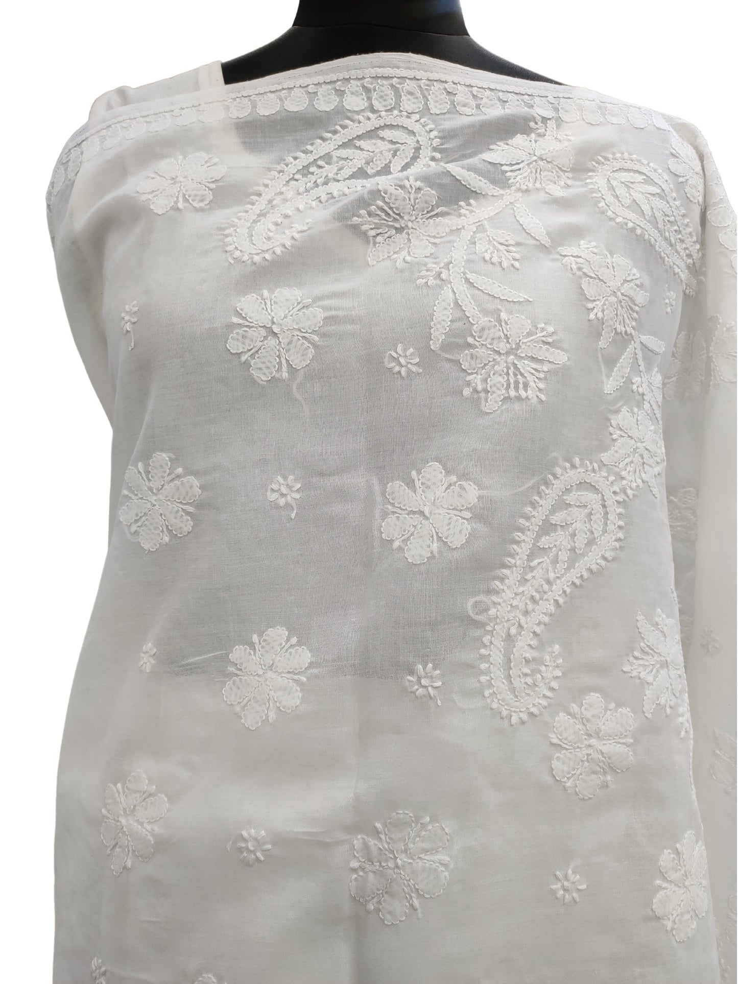 Shyamal Chikan Hand Embroidered White Cotton Lucknowi Chikankari Saree With Blouse Piece- S829